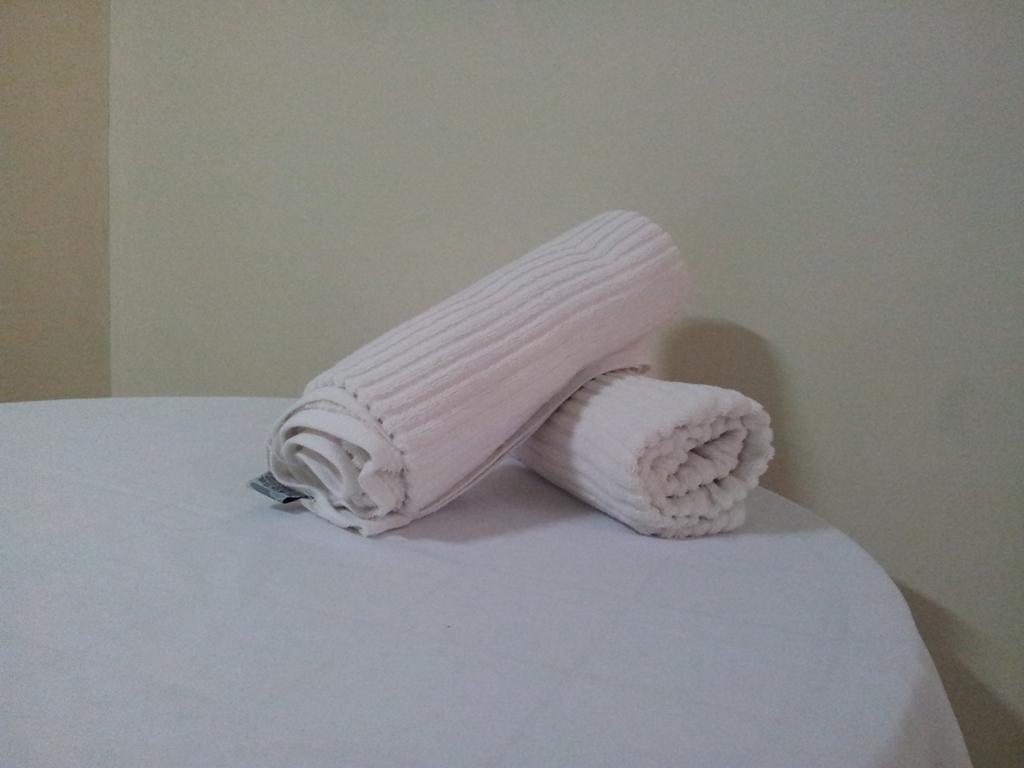 סובראל Hugo Plaza Hotel מראה חיצוני תמונה