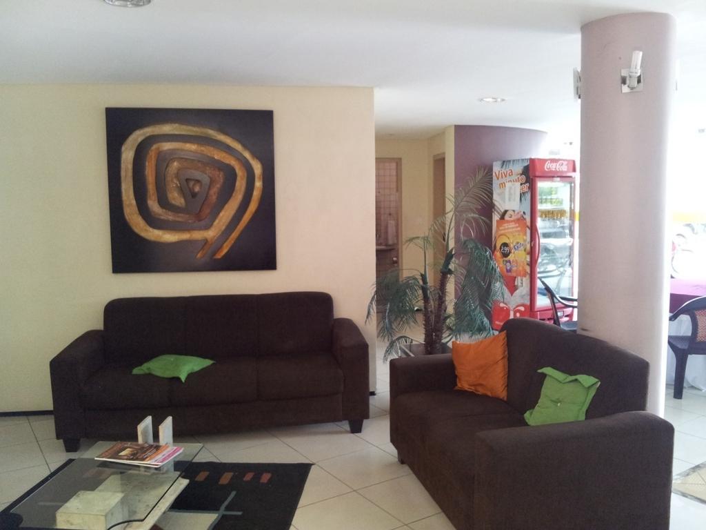 סובראל Hugo Plaza Hotel מראה חיצוני תמונה